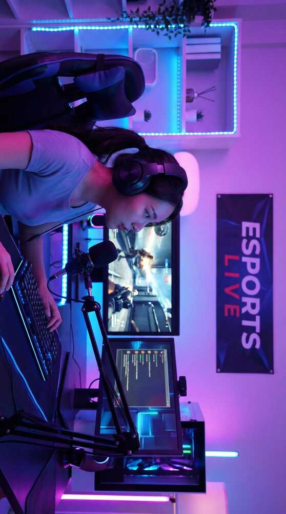 每日大赛游戏直播视频